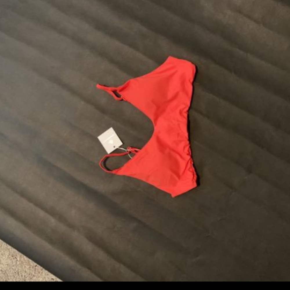AMA bikini top